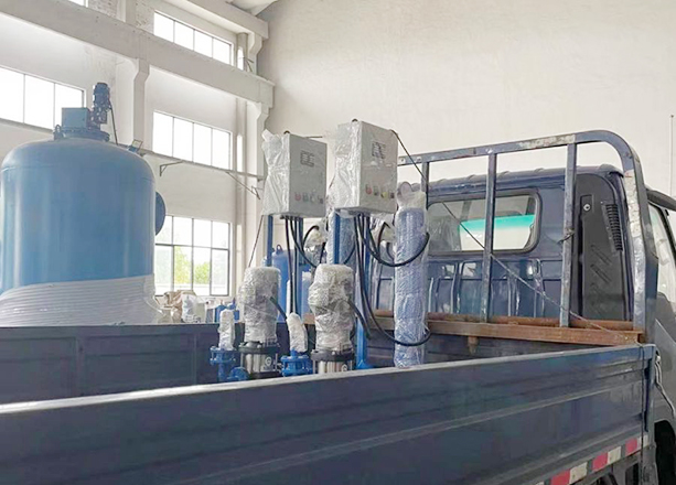 浙江嘉興專車直達(dá)兩套真空脫氣機